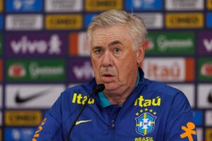 Carlo Ancelotti in conferenza
